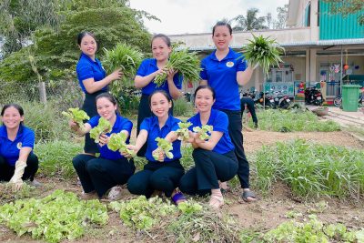 CHI ĐOÀN TRƯỜNG MẦM NON TT SÔNG VỆ CHÀO MỪNG KỶ NIỆM 93 NĂM NGÀY THÀNH LẬP ĐOÀN TNCS HỒ CHÍ MINH